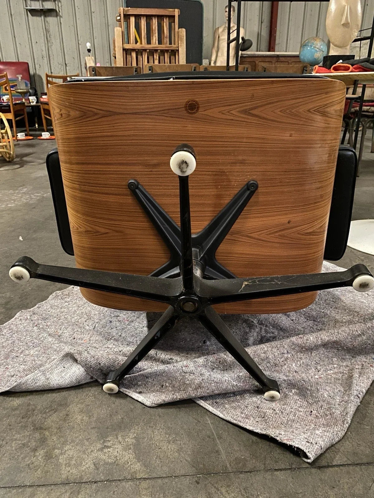 FAUTEUIL LOUNGE CHAIR & OTTOMAN DESIGN VINTAGE CHARLES & RAY EAMES HERMAN MILLER