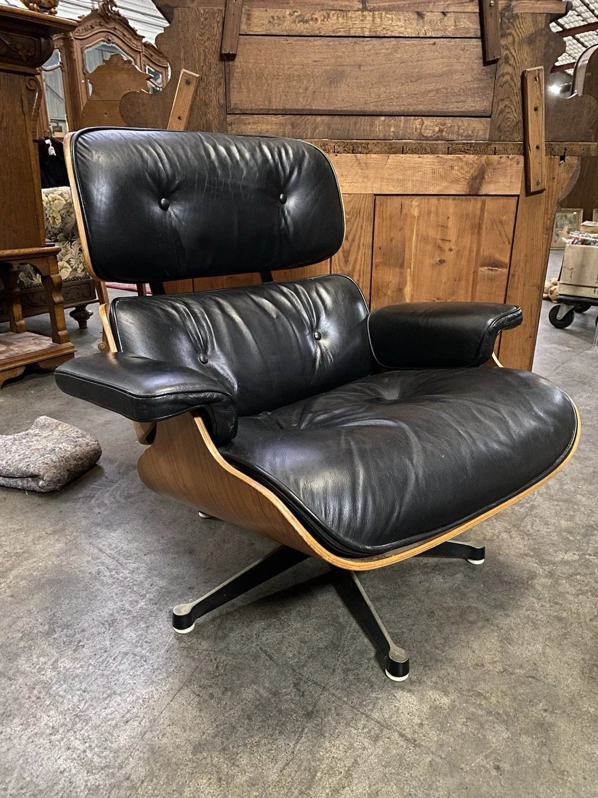 FAUTEUIL LOUNGE CHAIR & OTTOMAN DESIGN VINTAGE CHARLES & RAY EAMES HERMAN MILLER