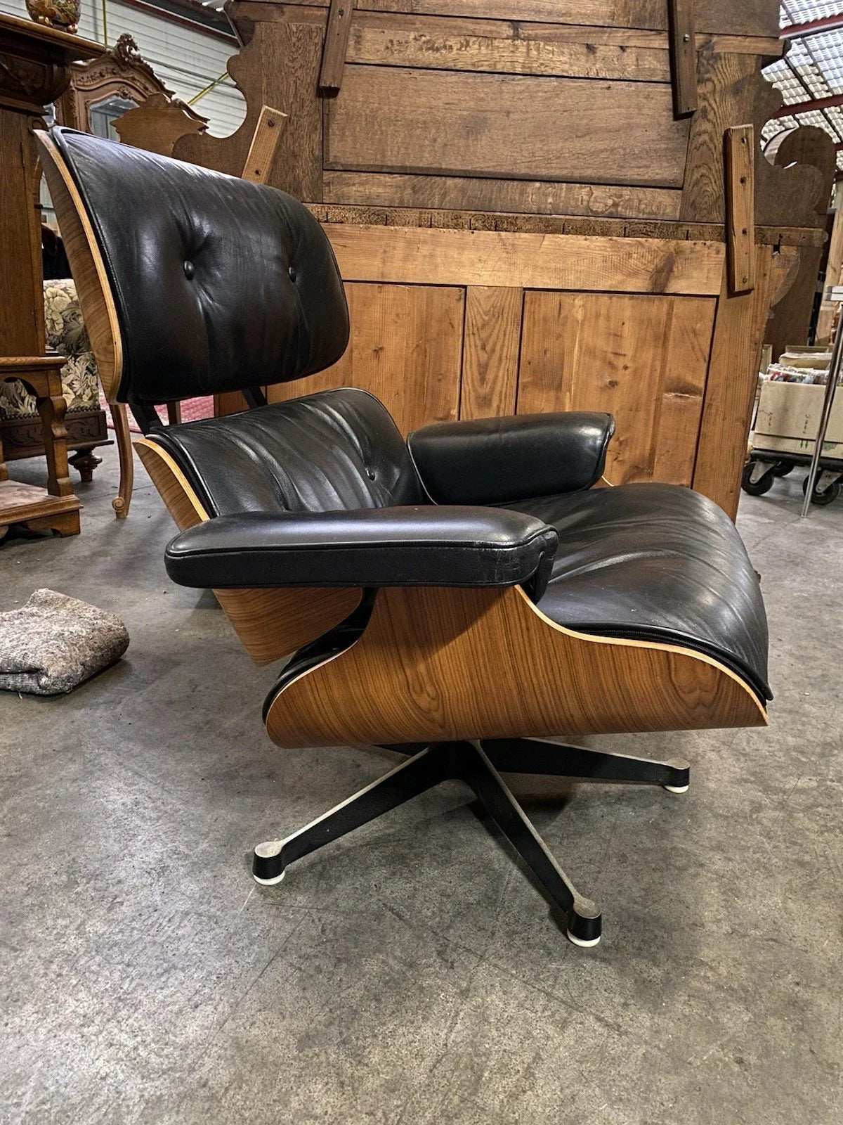 FAUTEUIL LOUNGE CHAIR & OTTOMAN DESIGN VINTAGE CHARLES & RAY EAMES HERMAN MILLER