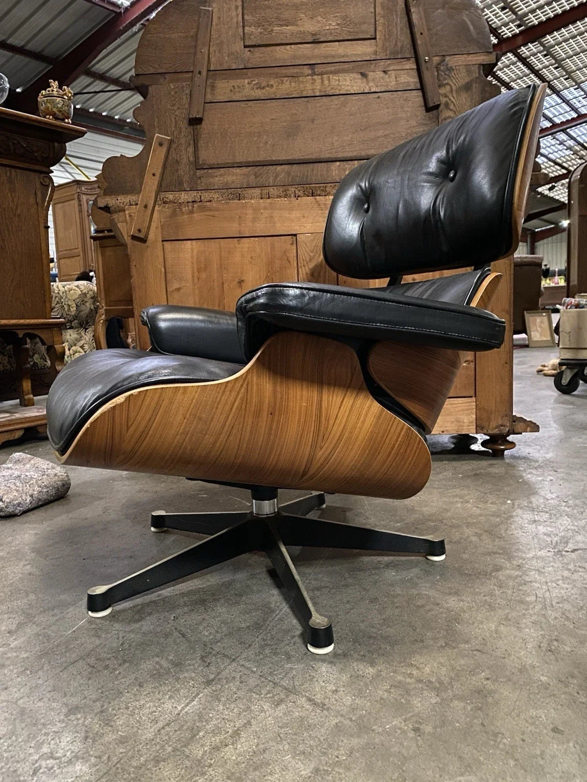 FAUTEUIL LOUNGE CHAIR & OTTOMAN DESIGN VINTAGE CHARLES & RAY EAMES HERMAN MILLER