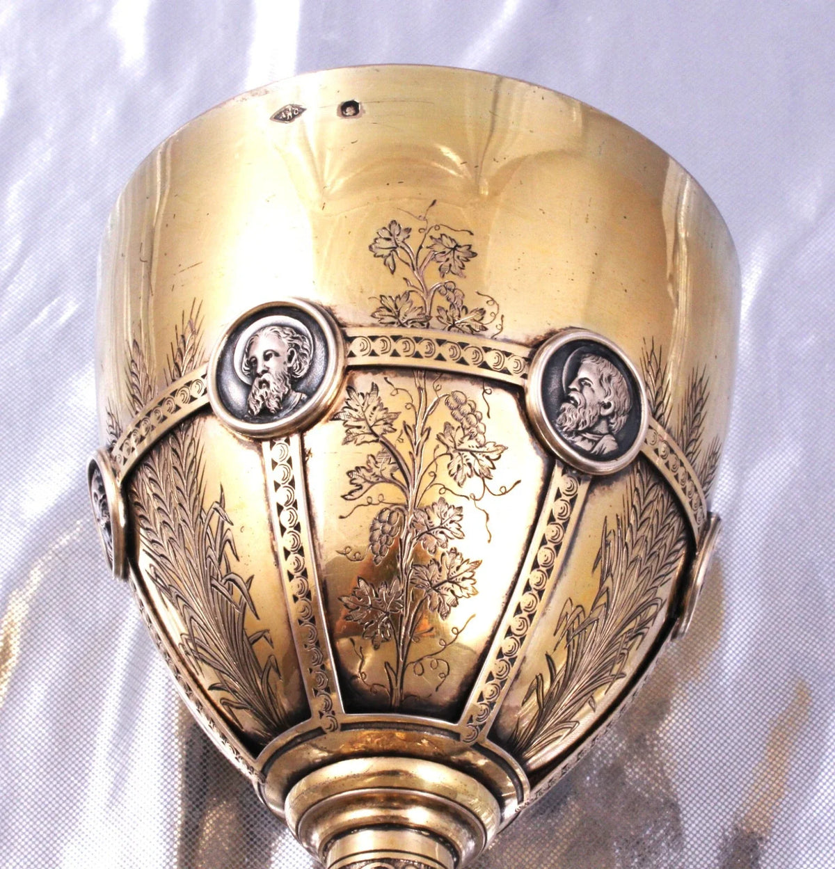 CHERTIER - SUPERBE GRAND CALICE AUX MEDAILLONS ARGENT MASSIF MINERVE VERMEIL XIX
