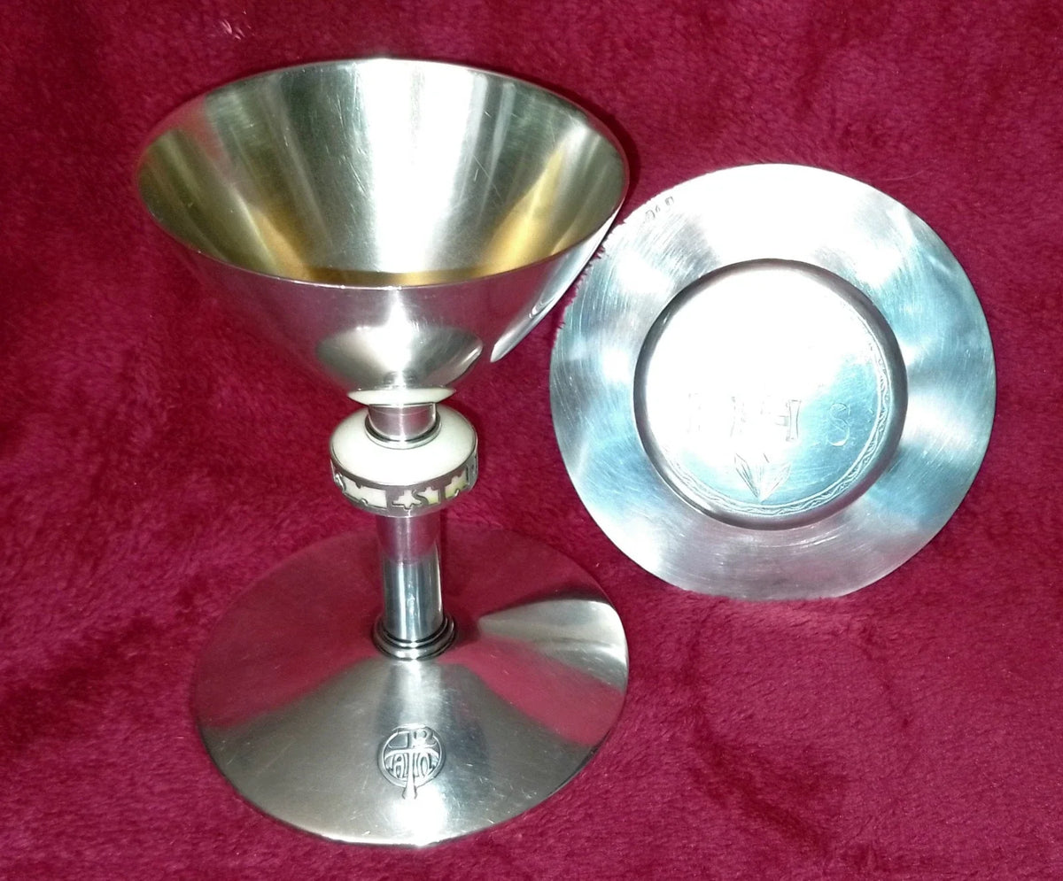 ANCIEN CALICE EN ARGENT +PATENE/ VERMEIL MINERVE/CHERET/H.16,5cm,DIAM.11 cm/XXè