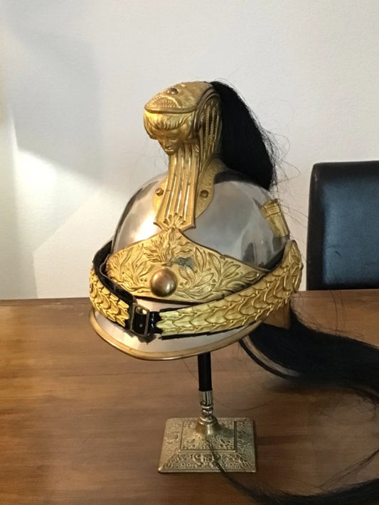 Authentique casque de dragon