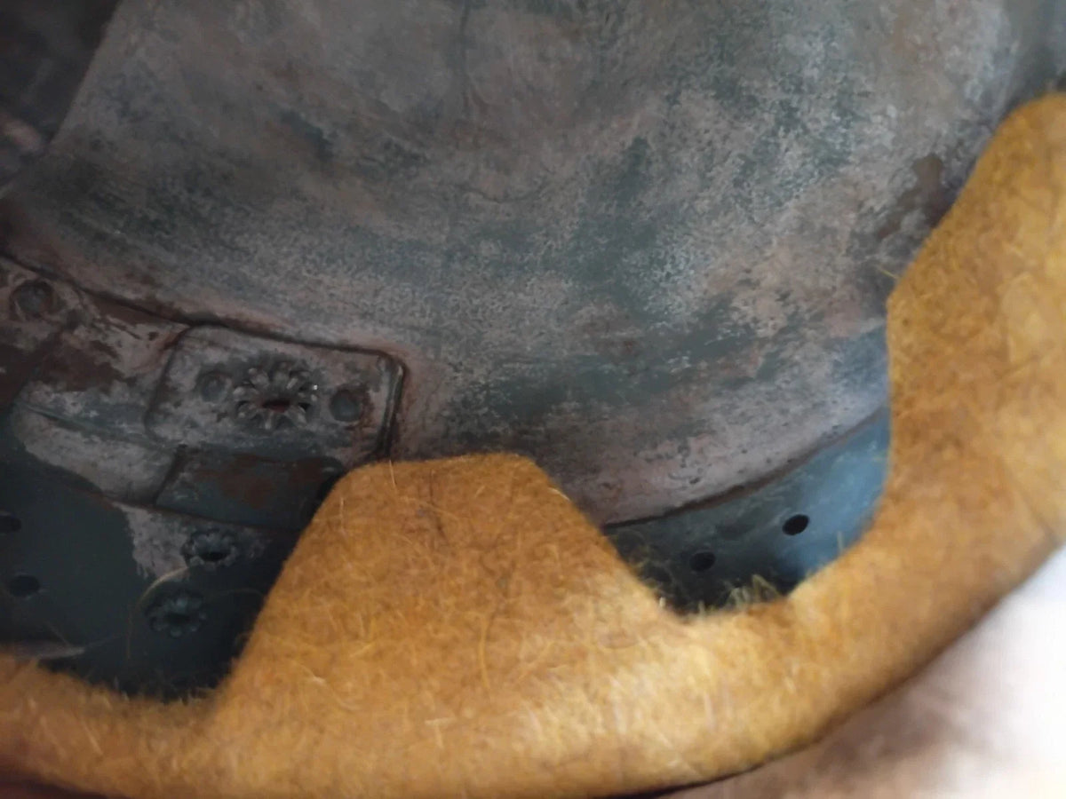Rare Casque Italien MVSN .modèle 33 WW2 1943-45