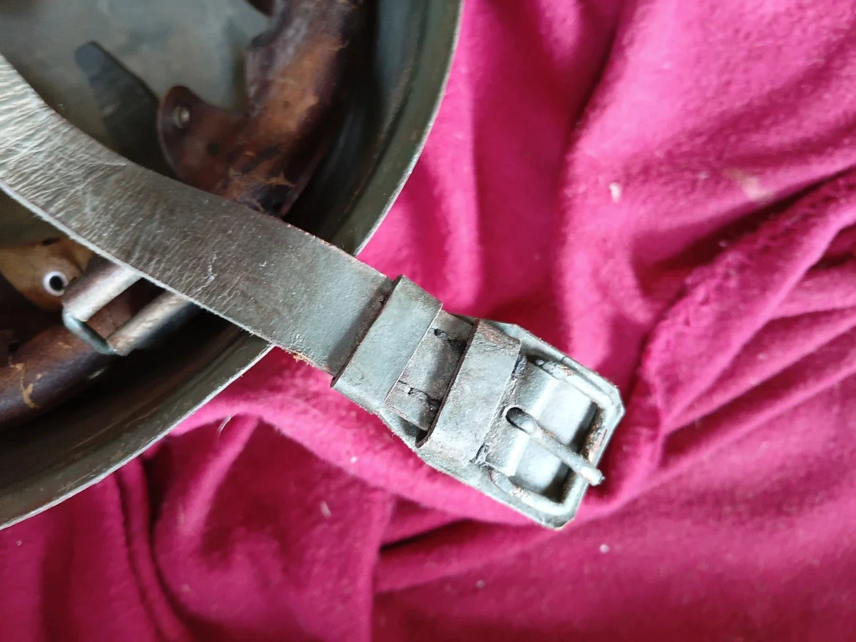 Rare Casque Italien MVSN .modèle 33 WW2 1943-45