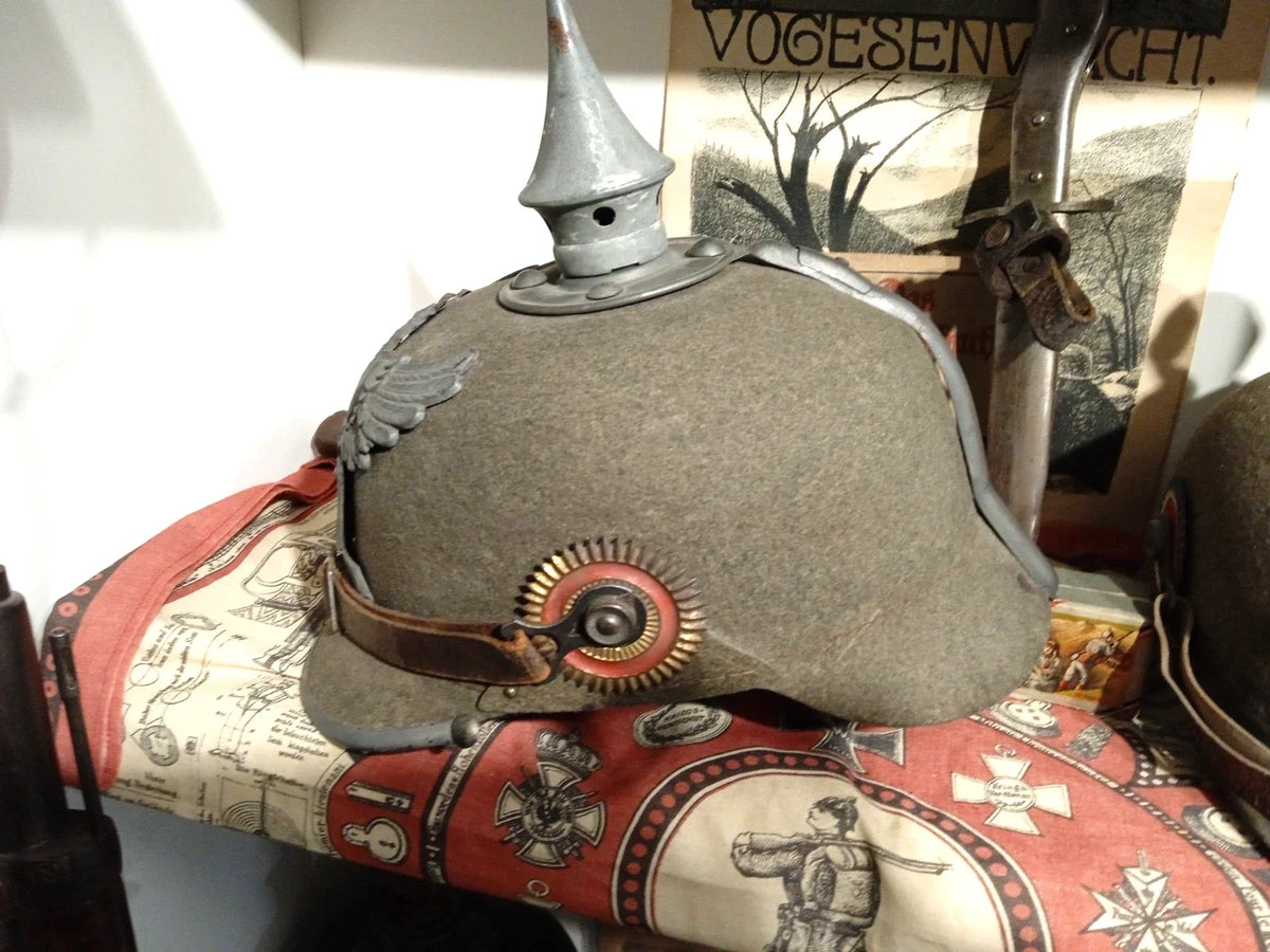Authentique WW1/ Exceptionnel casque à pointe badois feutre lmle 15! pur jus complet.