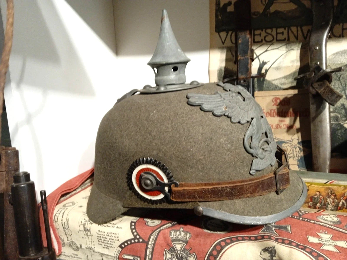 Authentique WW1/ Exceptionnel casque à pointe badois feutre lmle 15! pur jus complet.
