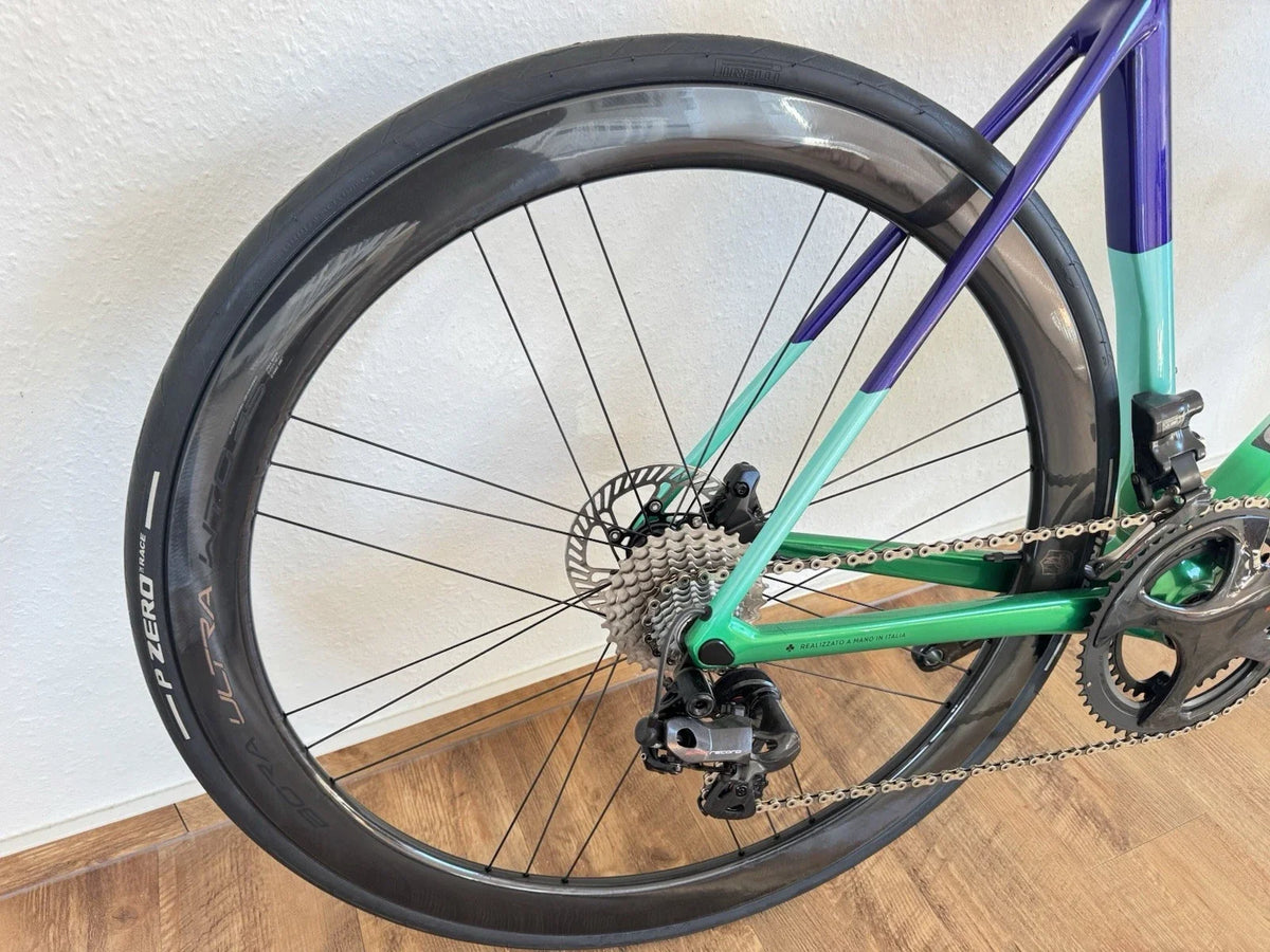 Colnago Motoki neuf jamais roulé taille 485-