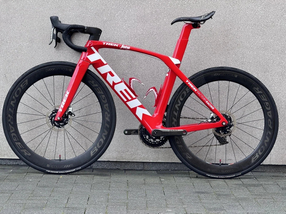 VÉLO DE ROUTE TREK MADONE SLR9 AÉRO 54 CM SRAM AXES ROUGES-