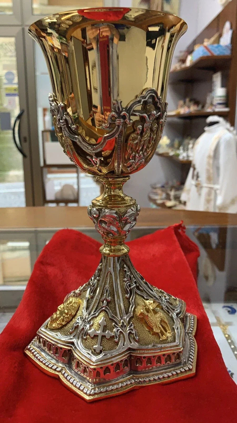 CALICE CESELLATO A MANO PER MESSA 22,5 Cm