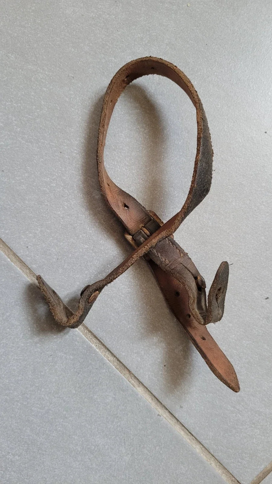 JUGULAIRE CASQUE ALLEMAND , ORIGINALE