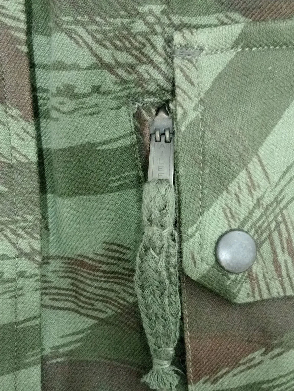 VESTE CAMOUFLÉ TAP PARACHUTISTE 47/53 EN PARFAIT ÉTAT