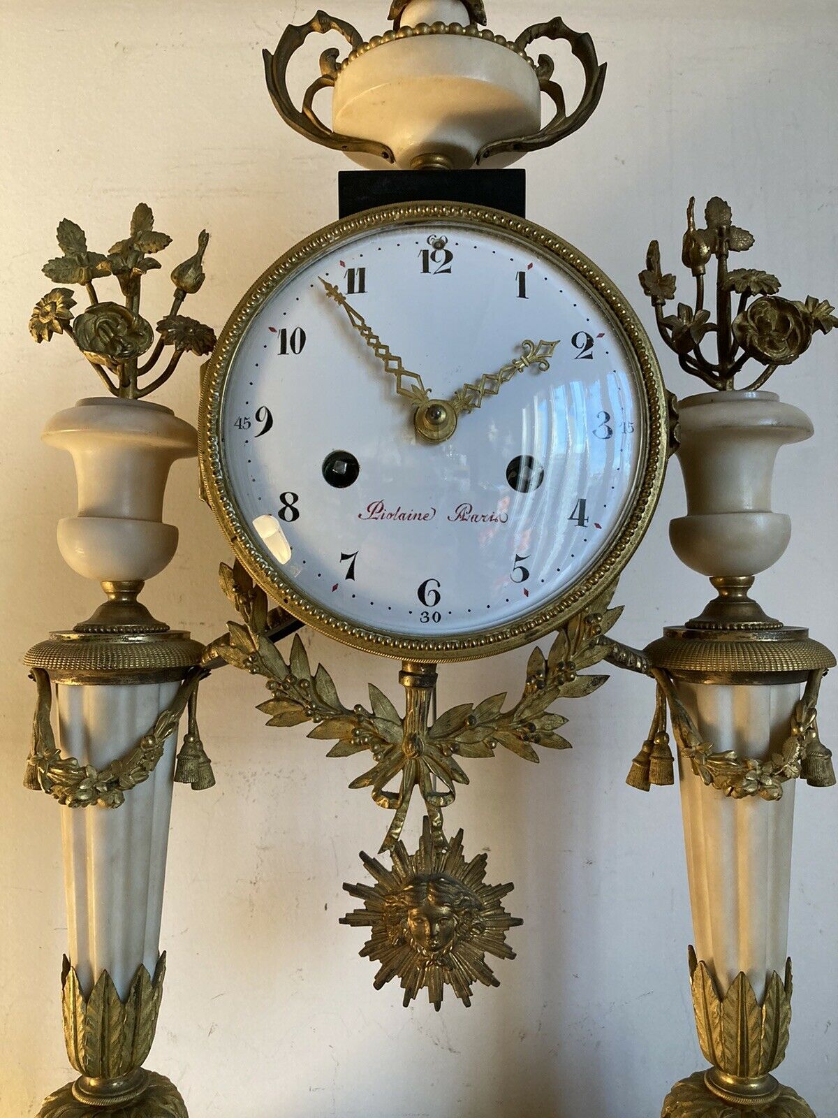 ANCIENNE PENDULE LOUIS XVI PORTIQUE PAR PIOLAINE A PARIS EPOQUE XVIII SIECLE