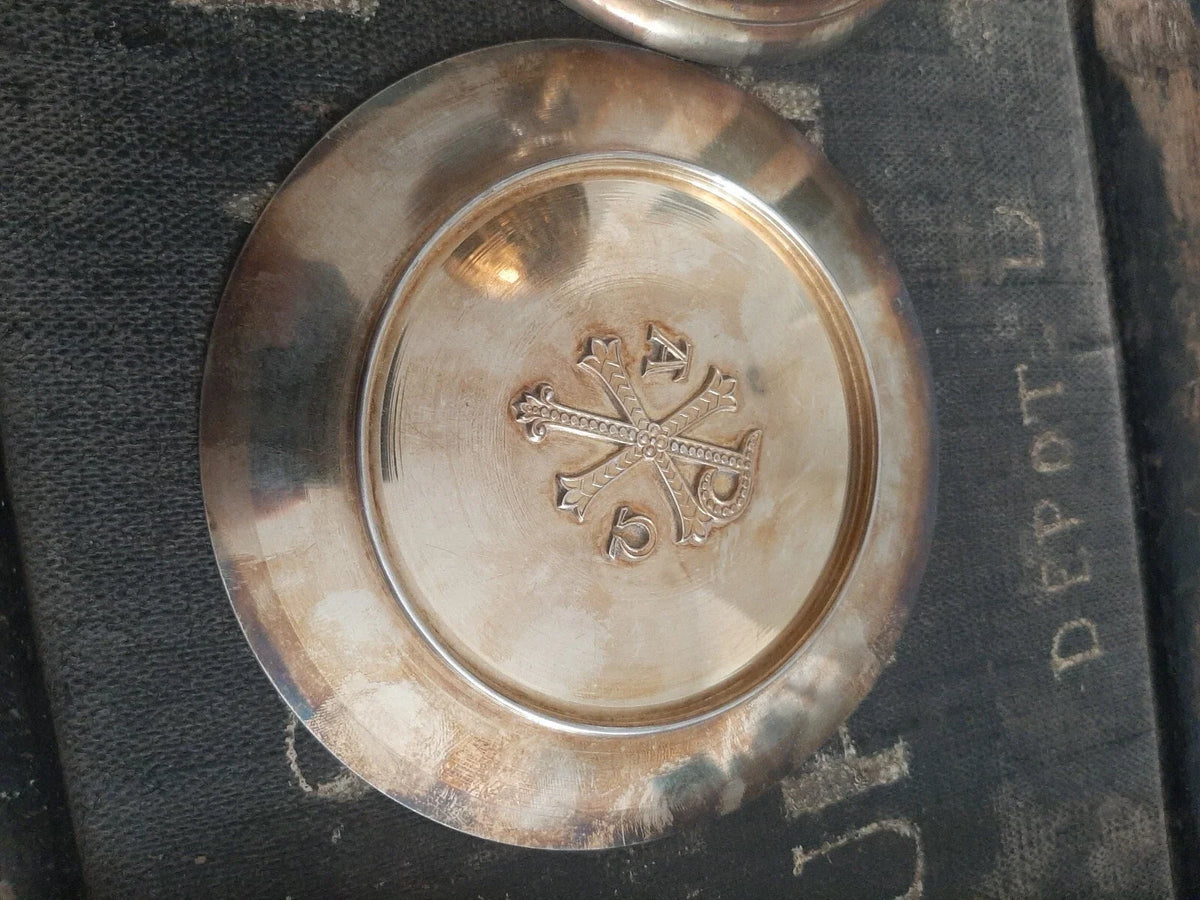Calice et sa patène orfèvre orfèvrerie Caillat Argent