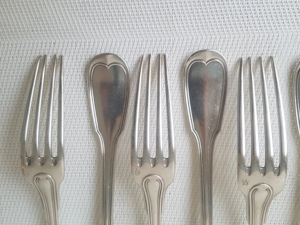 Ménagère 24 pièces en ARGENT. Couverts de table - Poinçons Minerve 1 + S.F.O