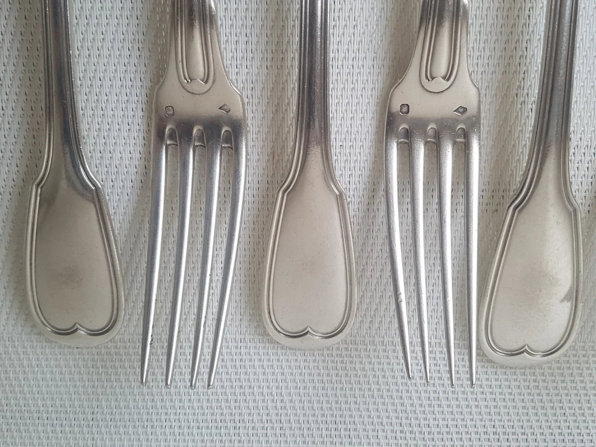 Ménagère 24 pièces en ARGENT. Couverts de table - Poinçons Minerve 1 + S.F.O