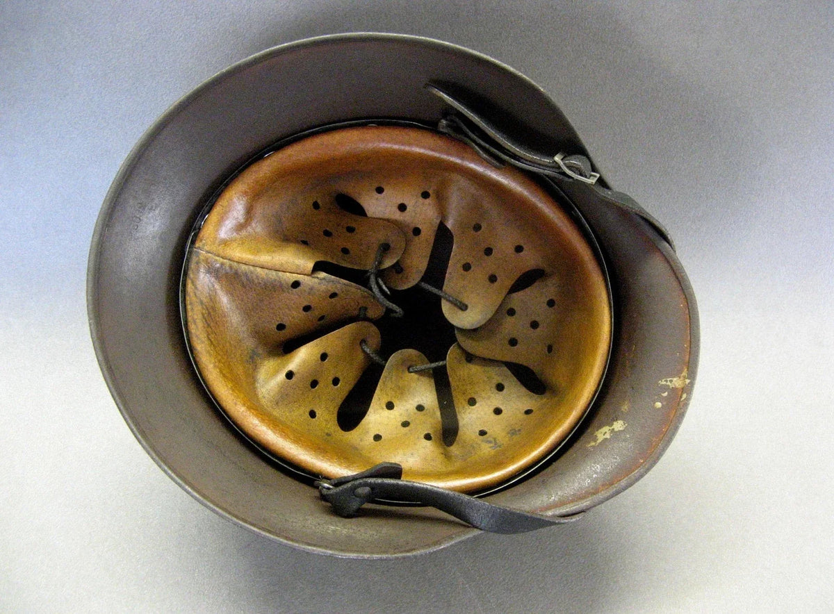 Authentique Casque allemand Mle 1935 WWII.