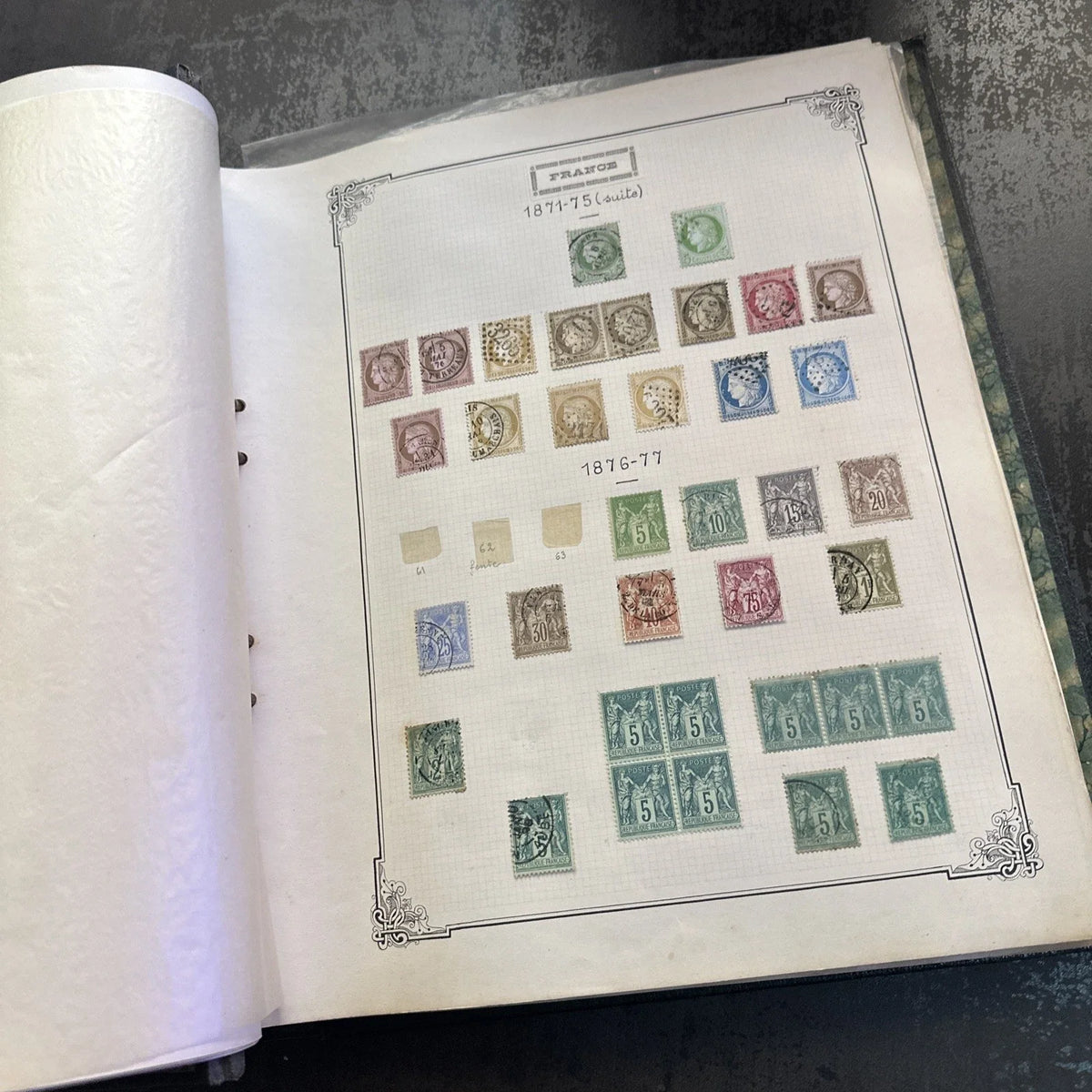 Lot Collection de France , Colonie, Monde Timbres Neuf et oblitérer bonnes valeur