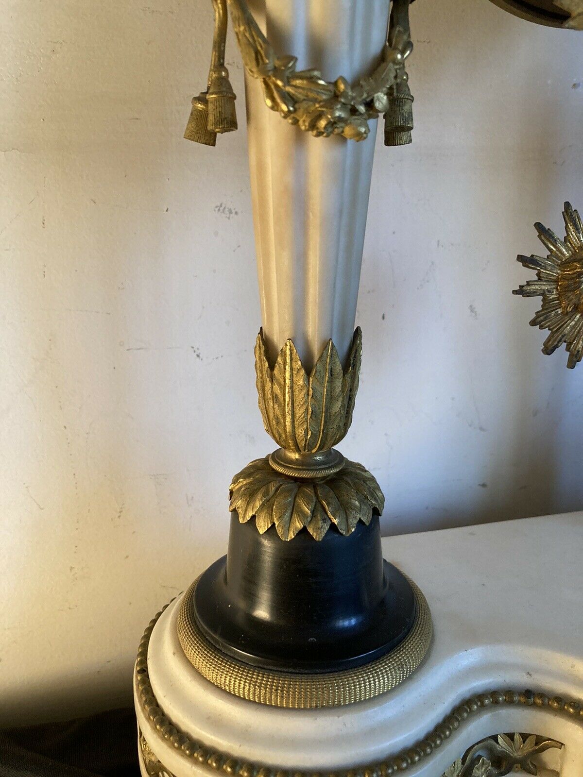 ANCIENNE PENDULE LOUIS XVI PORTIQUE PAR PIOLAINE A PARIS EPOQUE XVIII SIECLE