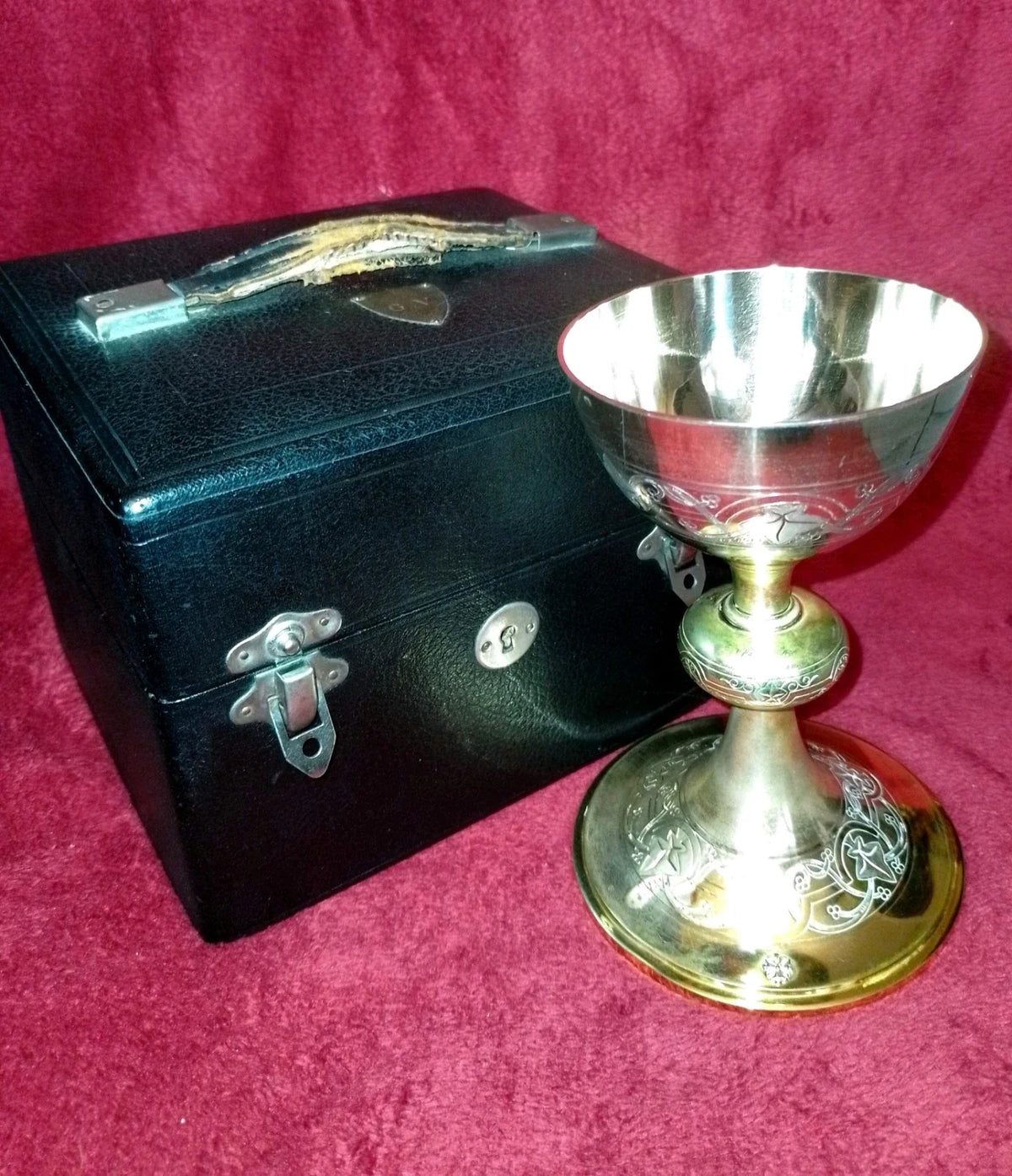 ANCIEN CALICE/COUP ARGENT VERMEIL MINERVE/PIED METAL DORÉ /H.17cm,DIAM.9,5cm/XXè
