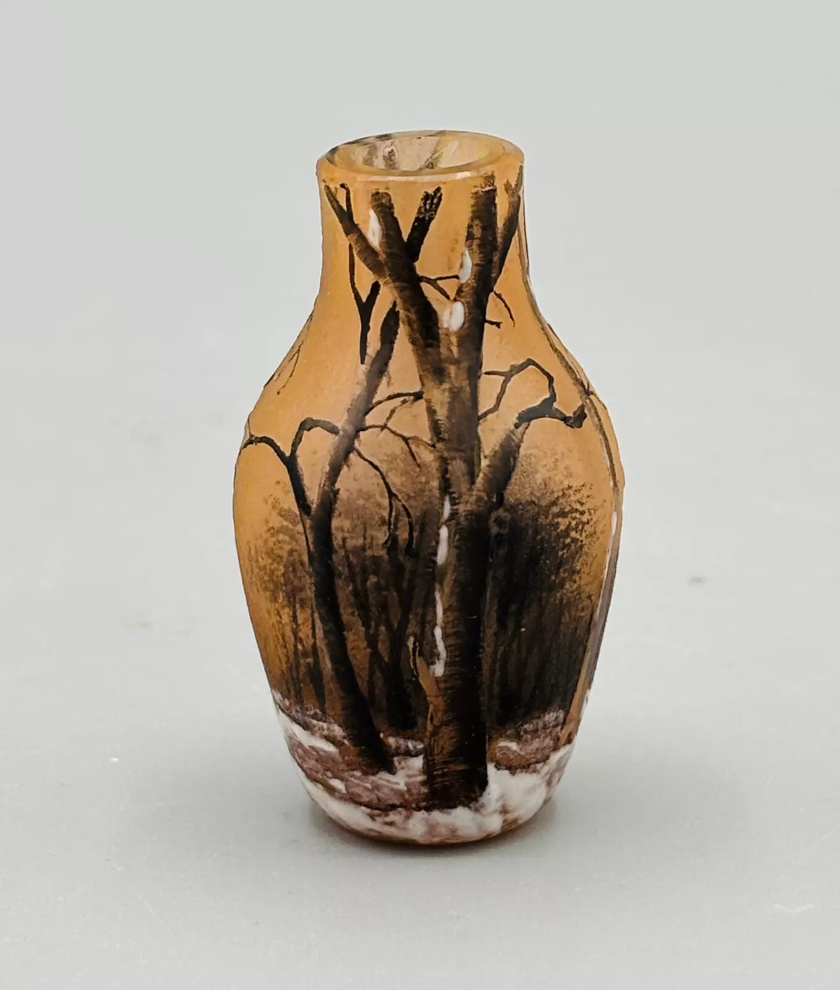 VASE MINIATURE PATE DE VERRE ART NOUVEAU PAYSAGE DE NEIGE SIGNE DAUM NANCY 1900