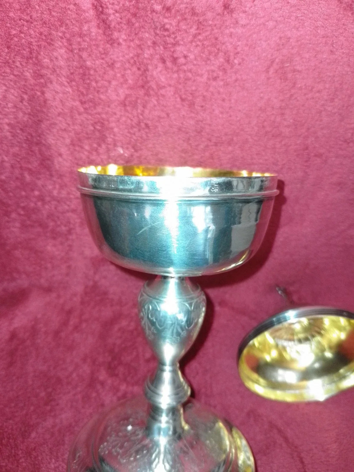 ANCIEN CIBOIRE METAL ARGENTÉ ET COUP EN VERMEIL/XIXème/H.25cm,DIAM.COUPE 9,5 cm