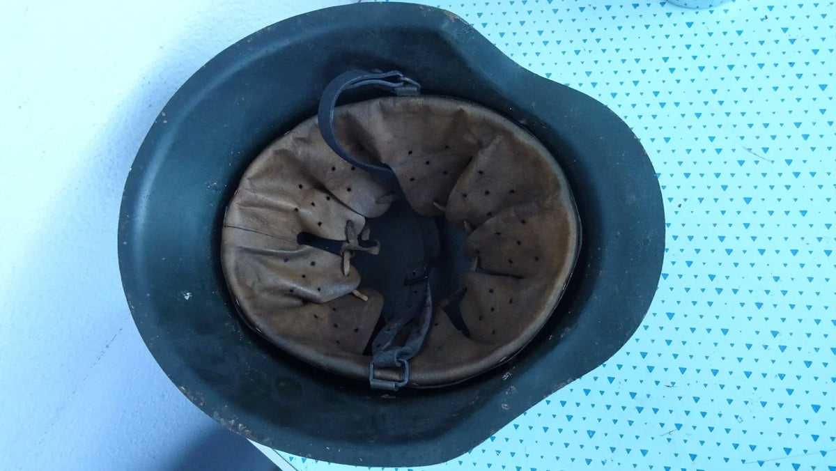 casque FFI (  casque allemand m42  )