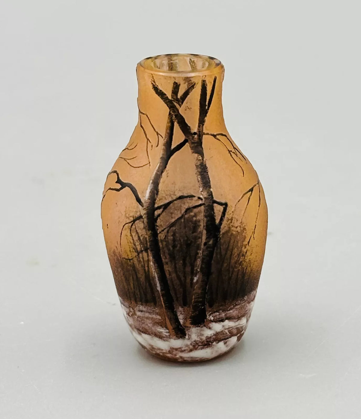 VASE MINIATURE PATE DE VERRE ART NOUVEAU PAYSAGE DE NEIGE SIGNE DAUM NANCY 1900