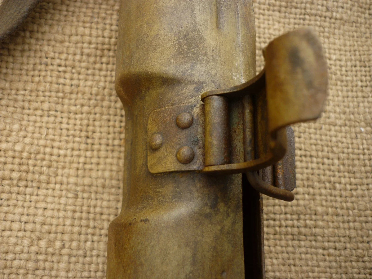 AUTHENTIQUE ALLEMAND WW2 PORTE CANON MG 42 de CASQUE