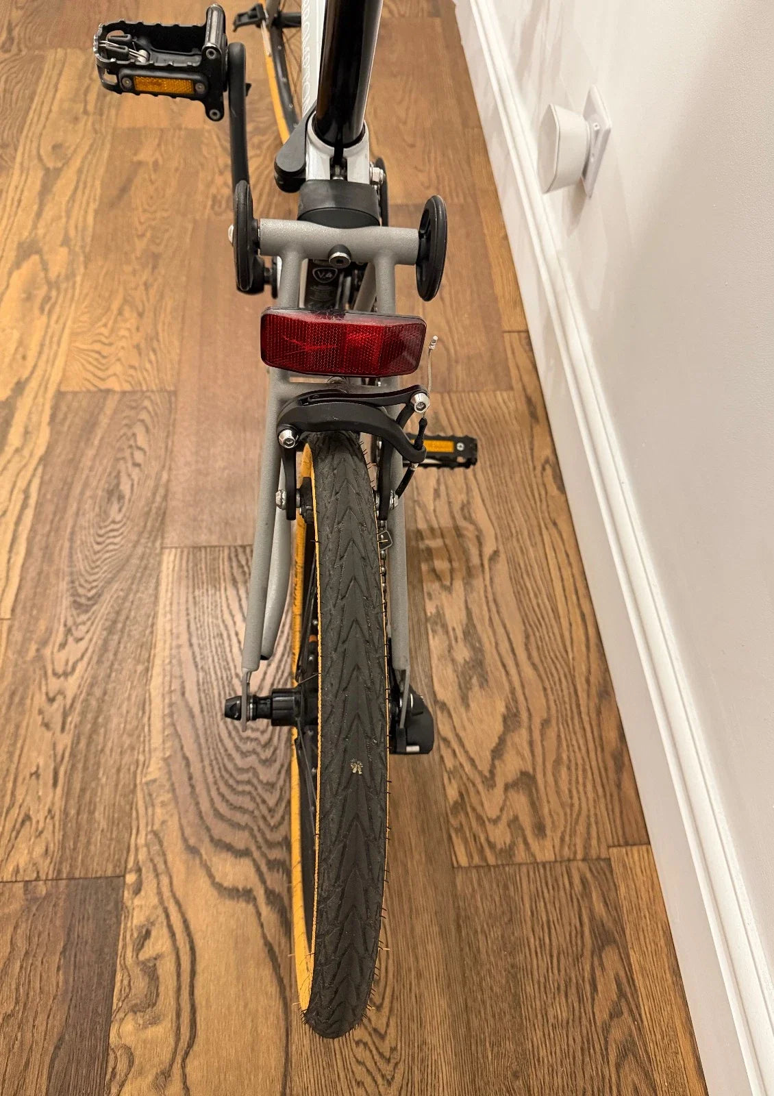 Vélo pliant Brompton x CHPT3 4e édition V4 titane édition limitée Londres Royaume-Uni-