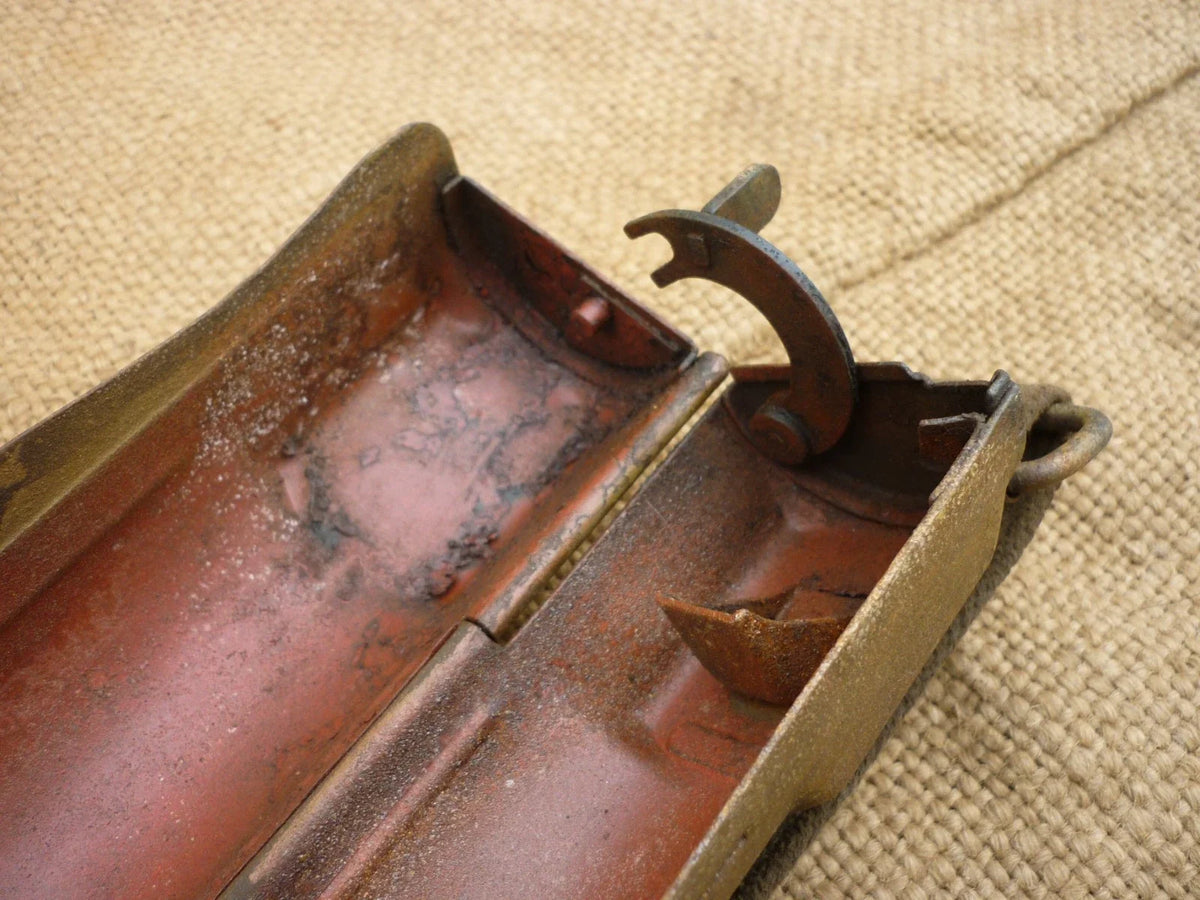 AUTHENTIQUE ALLEMAND WW2 PORTE CANON MG 42 de CASQUE