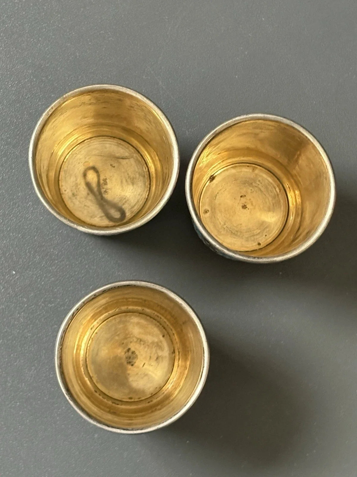Lot 3 Gobelets En Argent Massif Émaillé Cloisonné Russian Sterling 19 Siècle