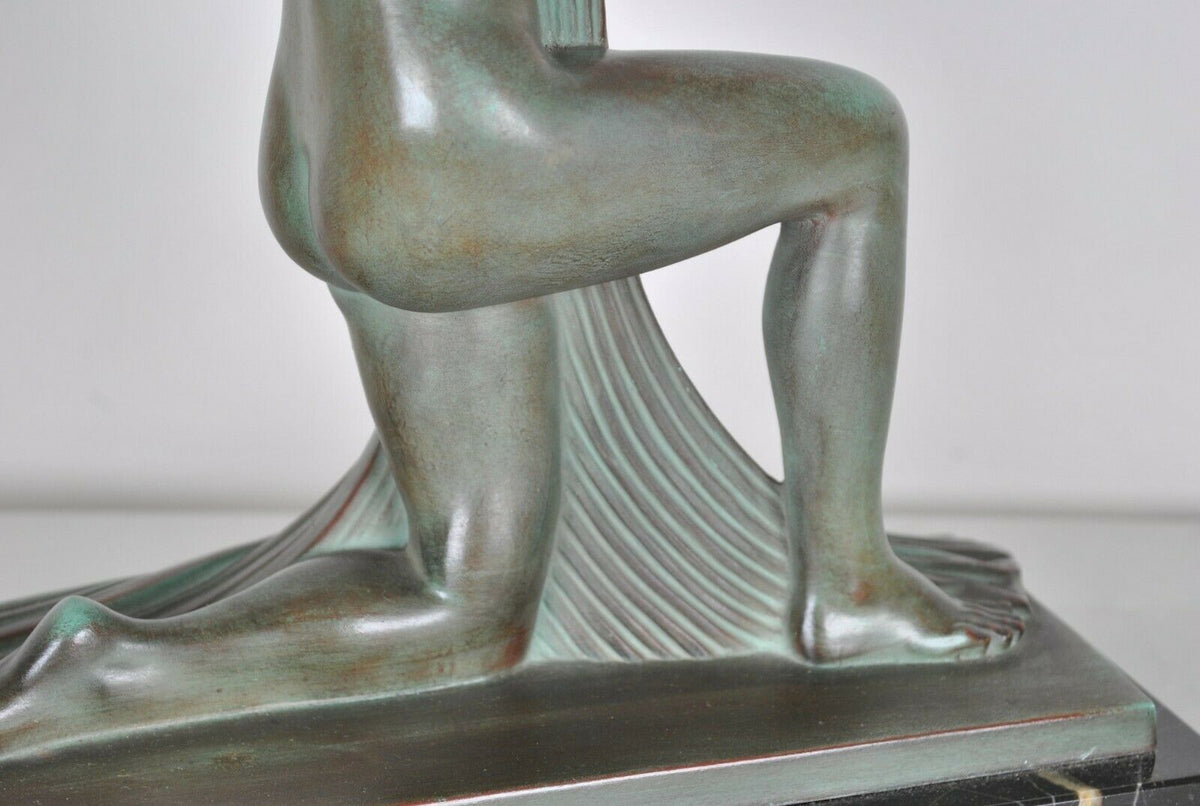 Guerbe / Max le Verrier, Lampe Adoration, Art déco, XXème siècle