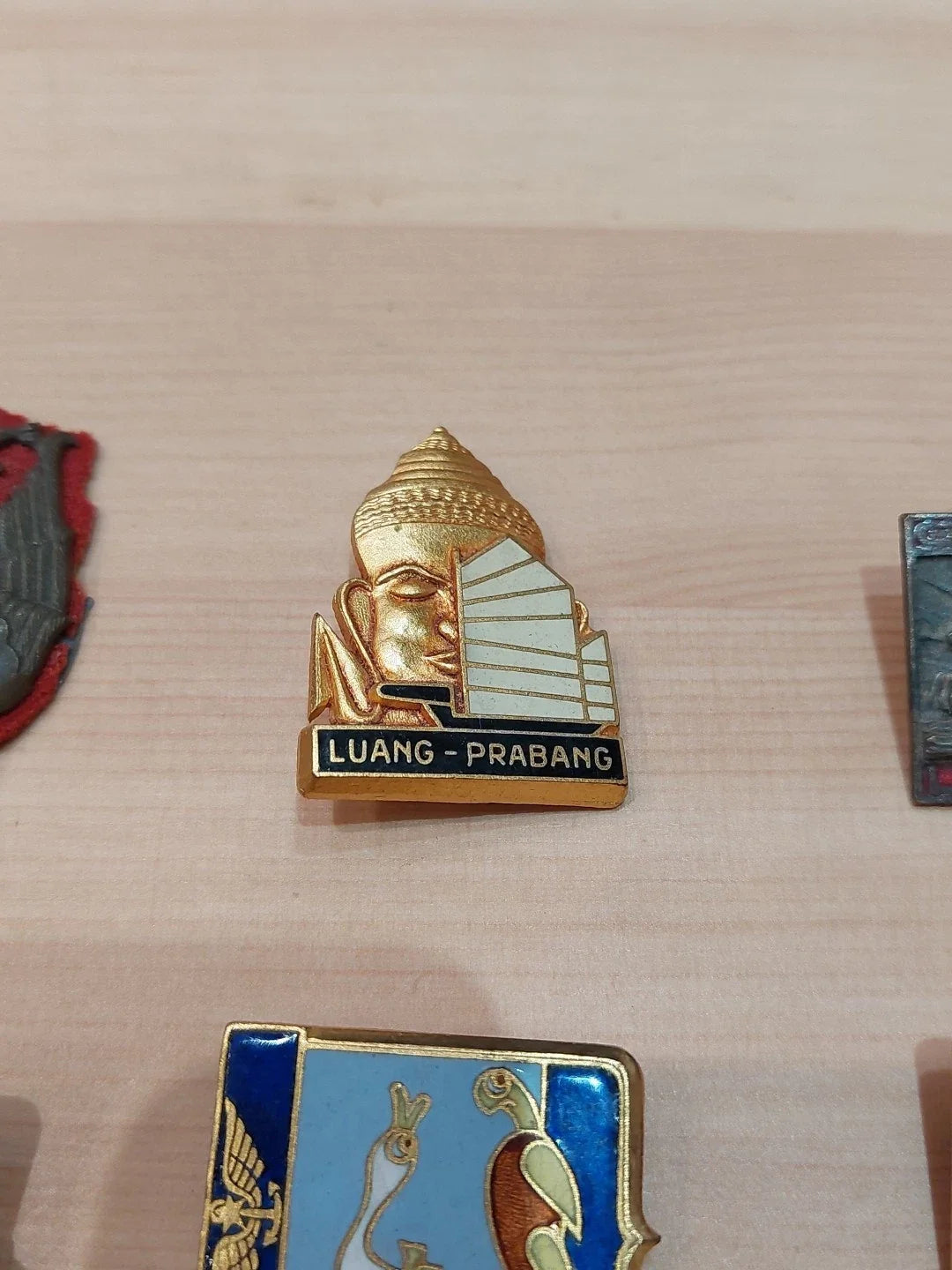 Lot D'anciennes insignes