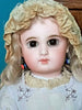 Ancienne poupée Jumeau bouche fermée