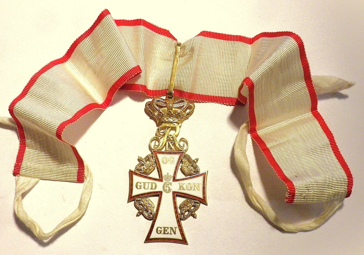Médaille ordre Dannebrog Fédérik IX Danemark libération Indochine argent 39-45
