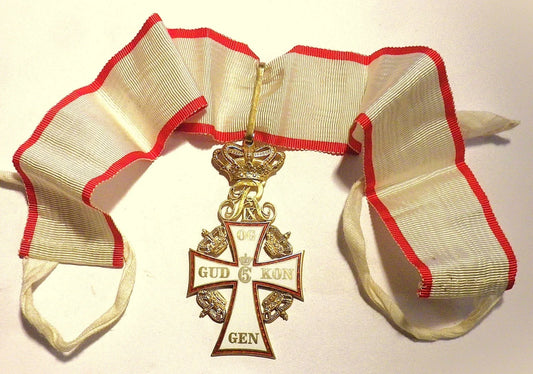 Médaille ordre Dannebrog Fédérik IX Danemark libération Indochine argent 39-45