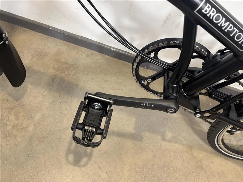 Vélo pliant à guidon moyen 12 vitesses Brompton C Line - Noir mat