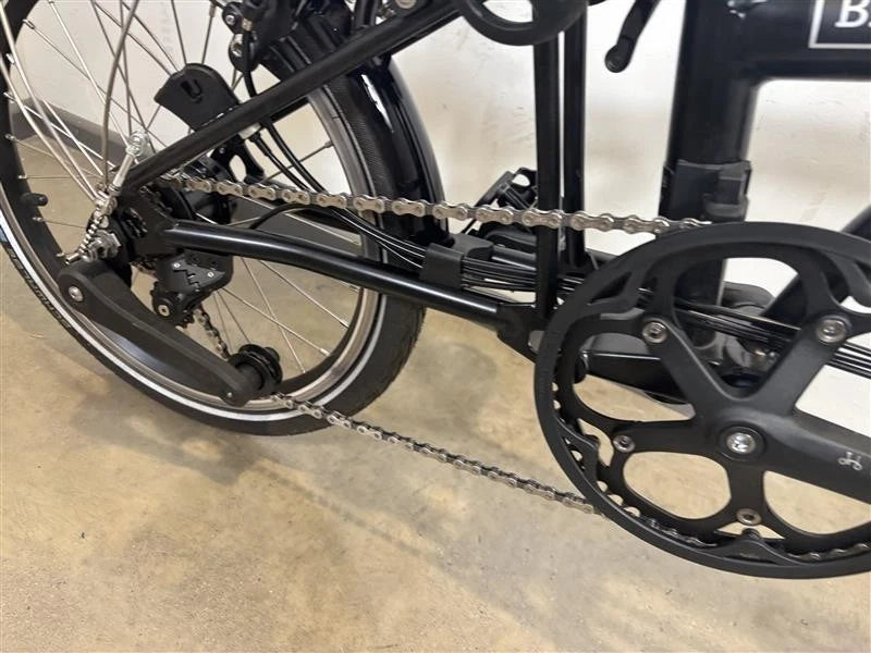 Vélo pliant à guidon moyen 12 vitesses Brompton C Line - Noir mat