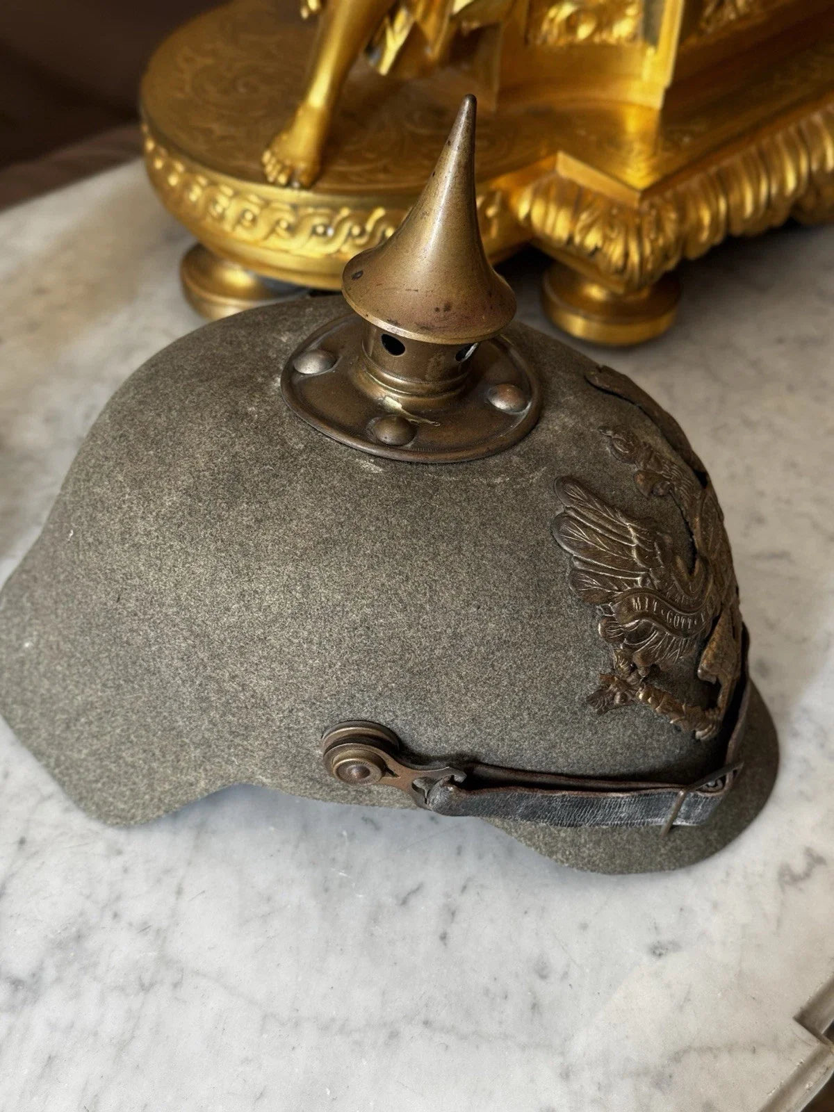 Casque A Pointe Ancien En Feutrine