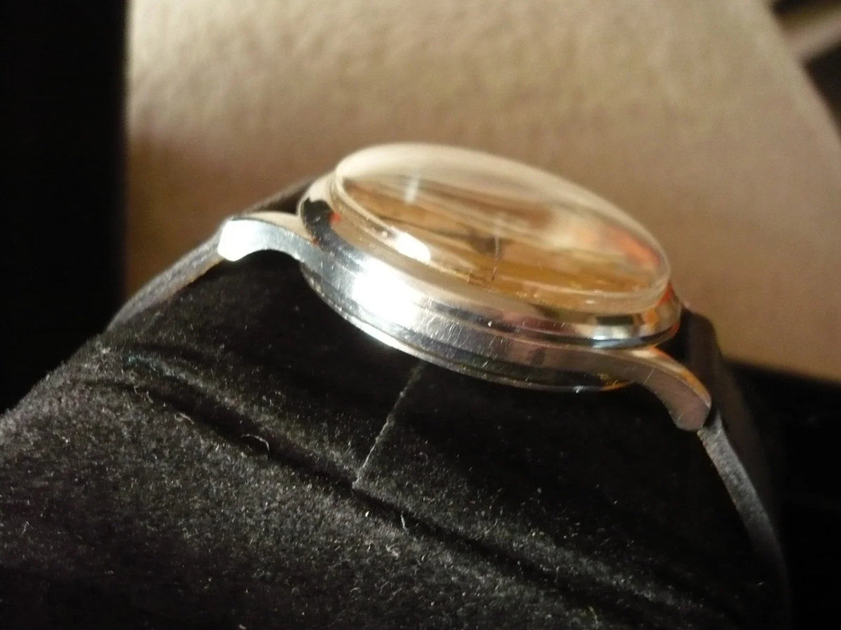 Montre ancienne vintage JAEGER-LECOULTRE Militaire, calibre P478/C, fonctionne