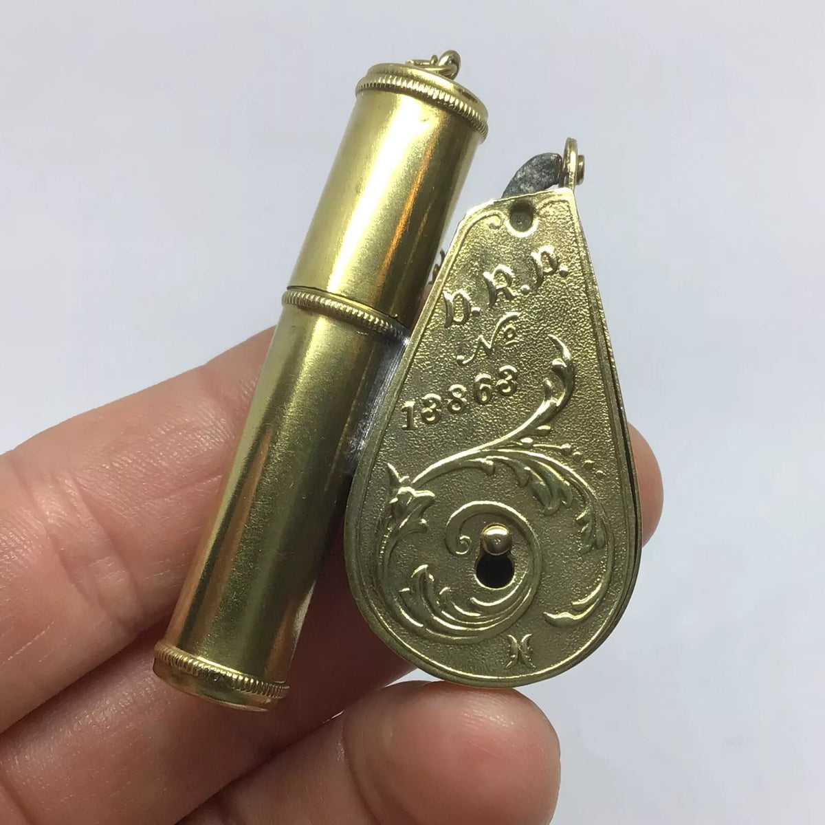Briquet essence à amorces DRP 13863