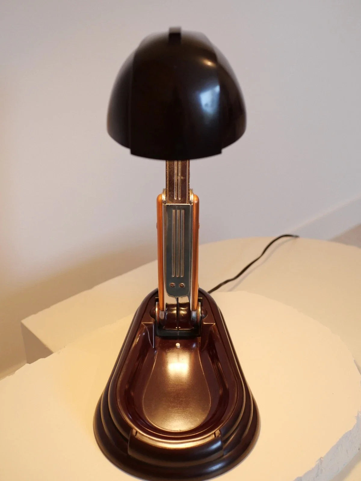 Lampe JUMO "Bolide" en bakélite – Made in France 1945–1950