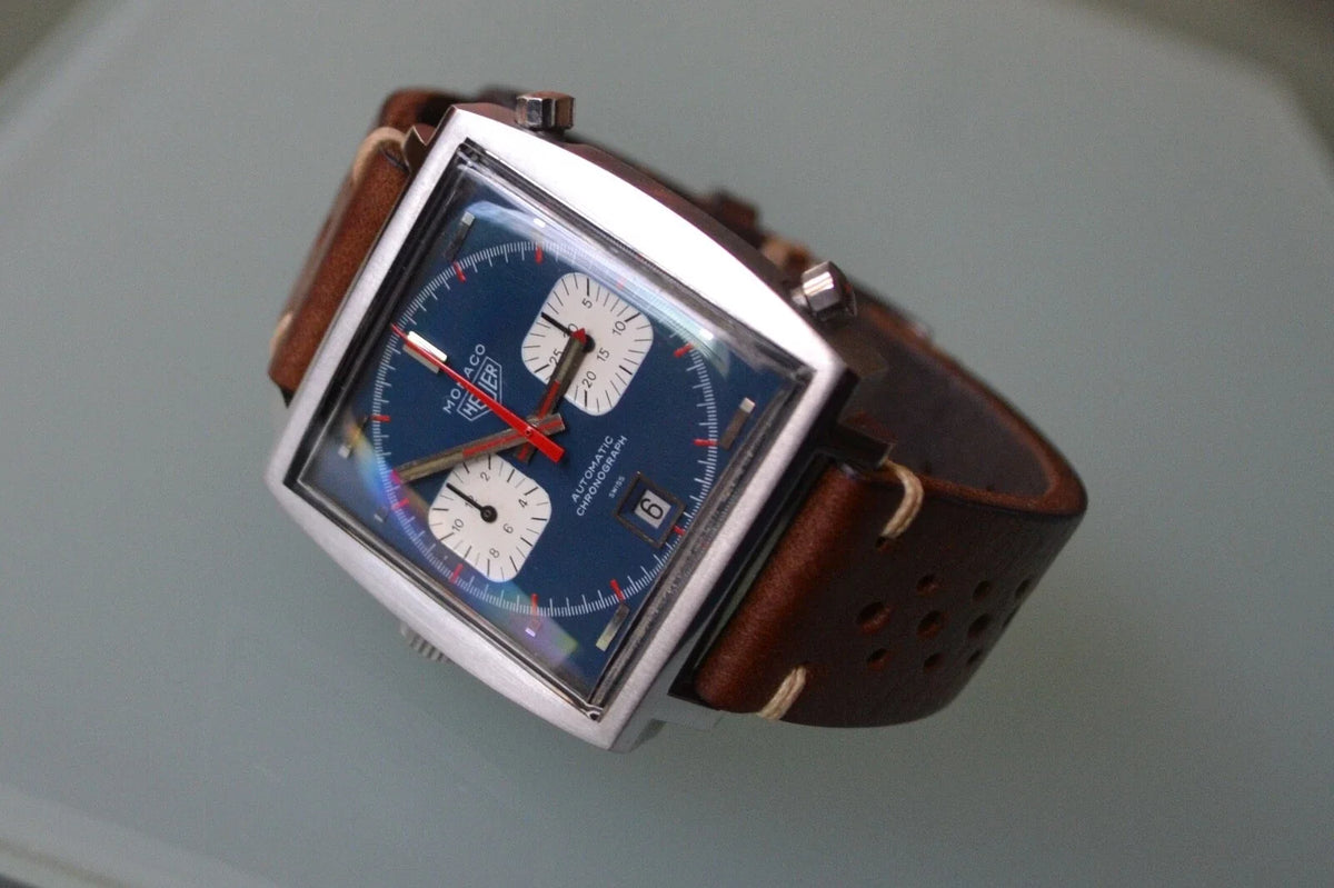 Chronographe Heuer Monaco Le Mans 1133 B Calibre 12 Steve Mc Queen 1971 Set rare