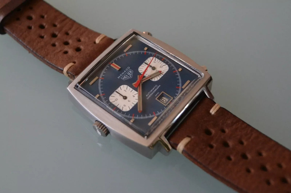 Chronographe Heuer Monaco Le Mans 1133 B Calibre 12 Steve Mc Queen 1971 Set rare