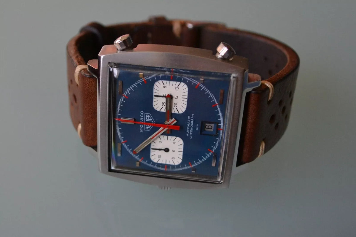 Chronographe Heuer Monaco Le Mans 1133 B Calibre 12 Steve Mc Queen 1971 Set rare