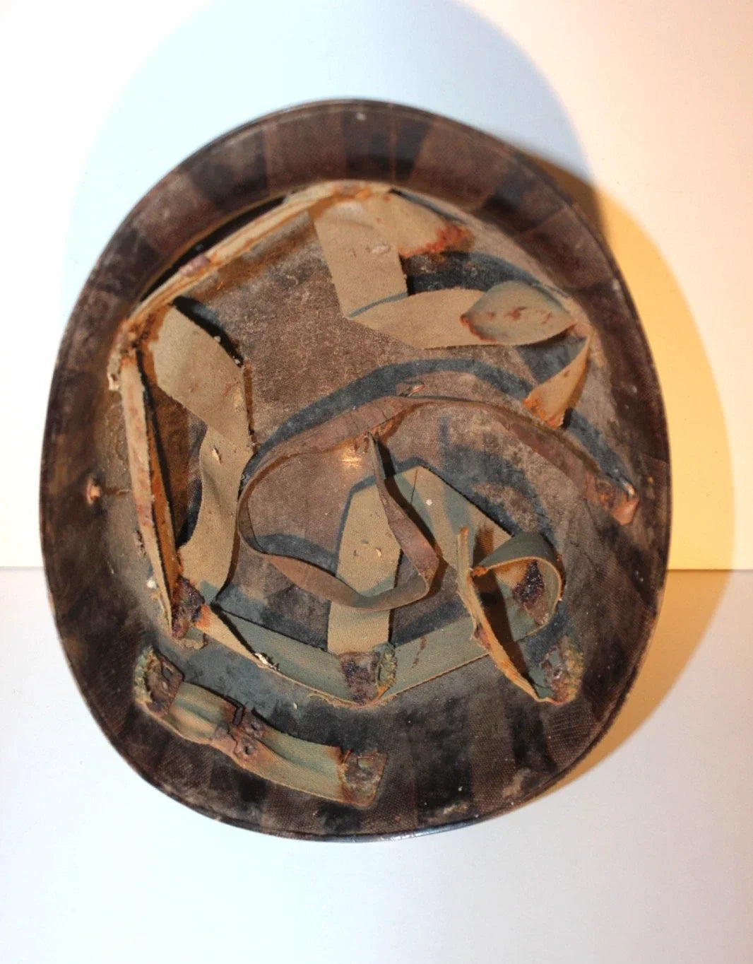 Casque liner US de la 1ère Armée Française artillerie de marine (  WW2  )