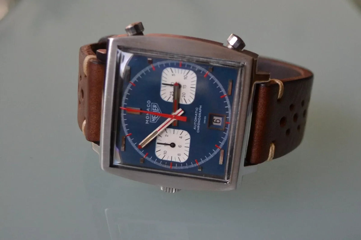 Chronographe Heuer Monaco Le Mans 1133 B Calibre 12 Steve Mc Queen 1971 Set rare