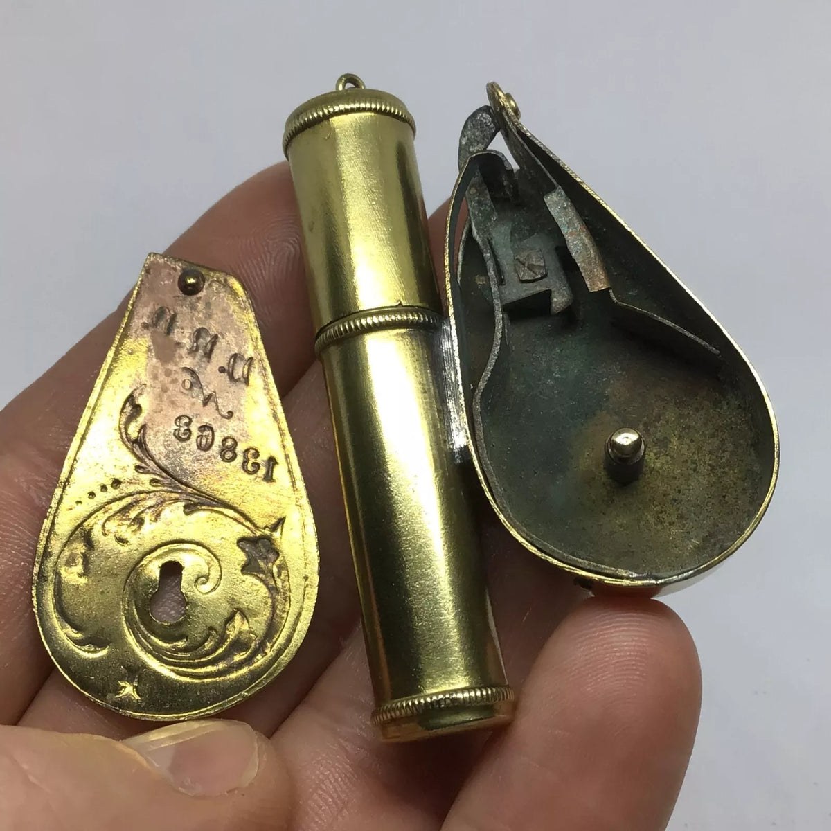 Briquet essence à amorces DRP 13863