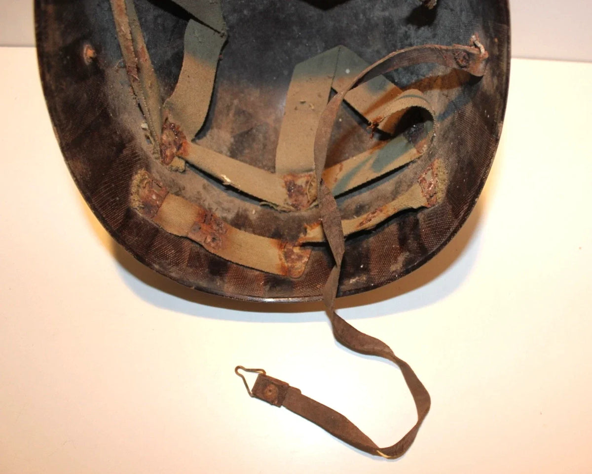 Casque liner US de la 1ère Armée Française artillerie de marine (  WW2  )